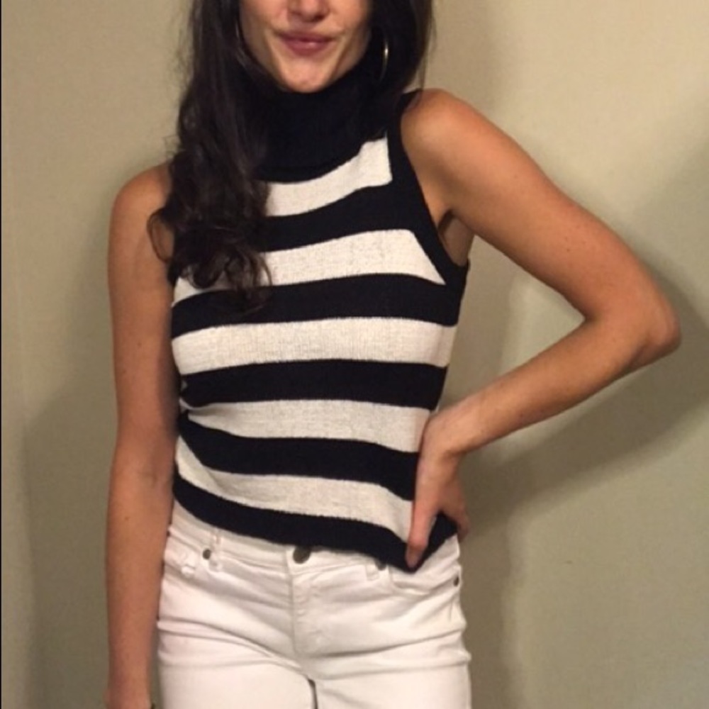 NWT Giani Bini Sweater Top